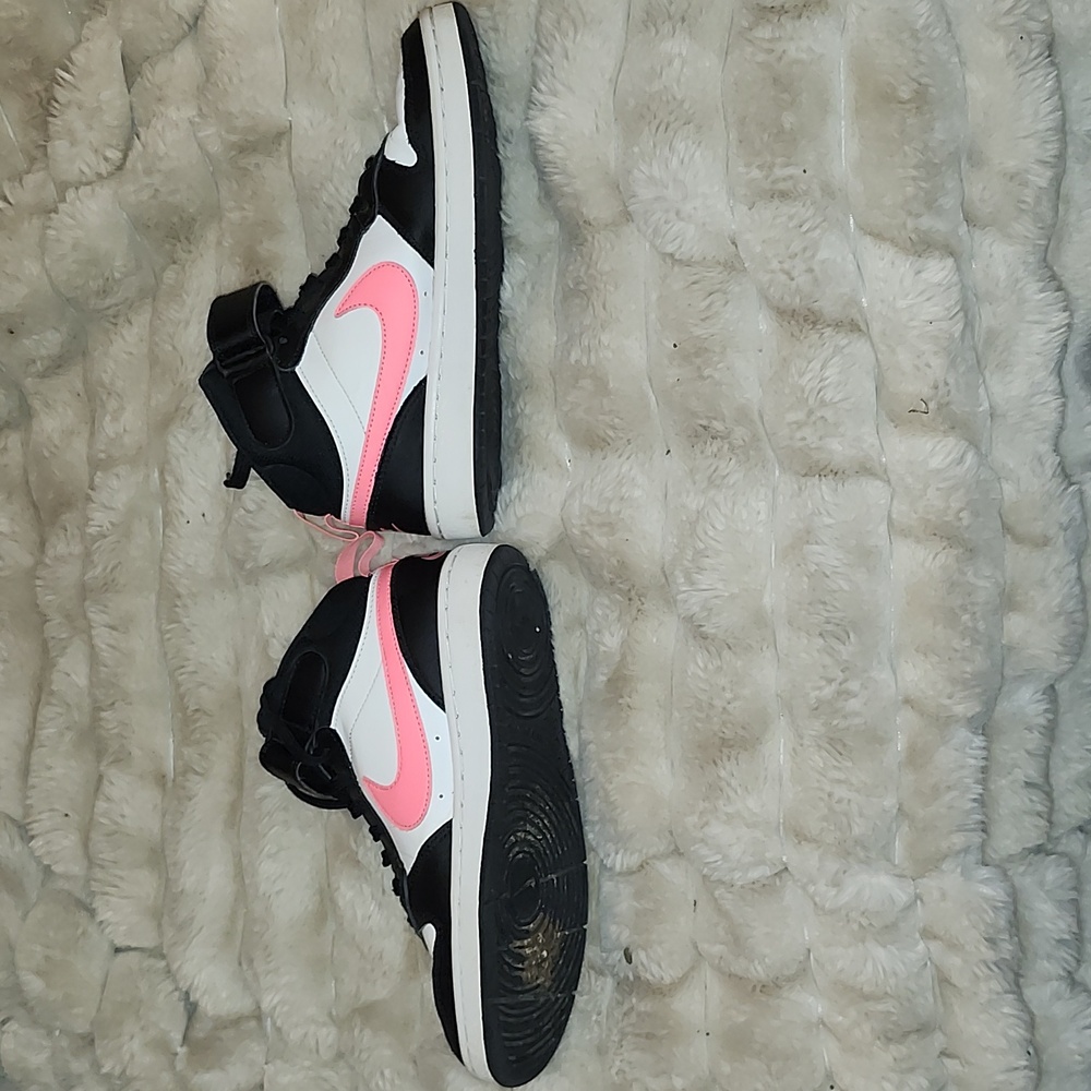 Nike Women's Black and Pink High-Top Sneakers - Picture 3 of 4